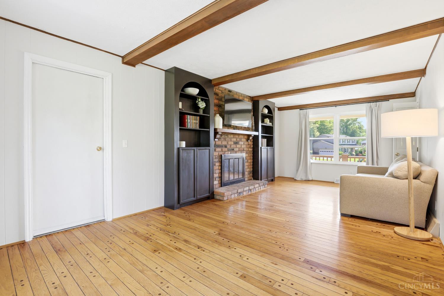 9870 Belleford Court