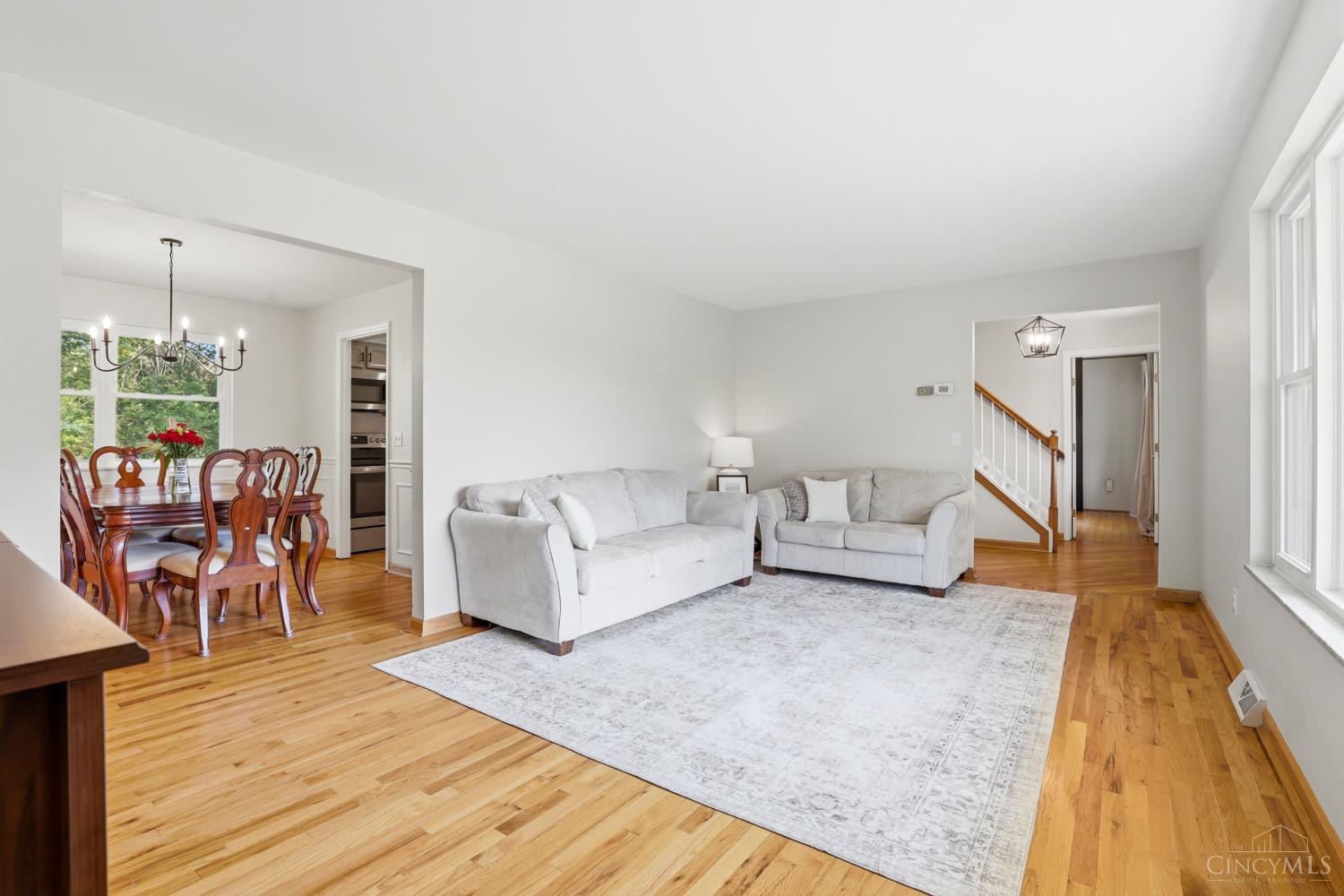 9870 Belleford Court