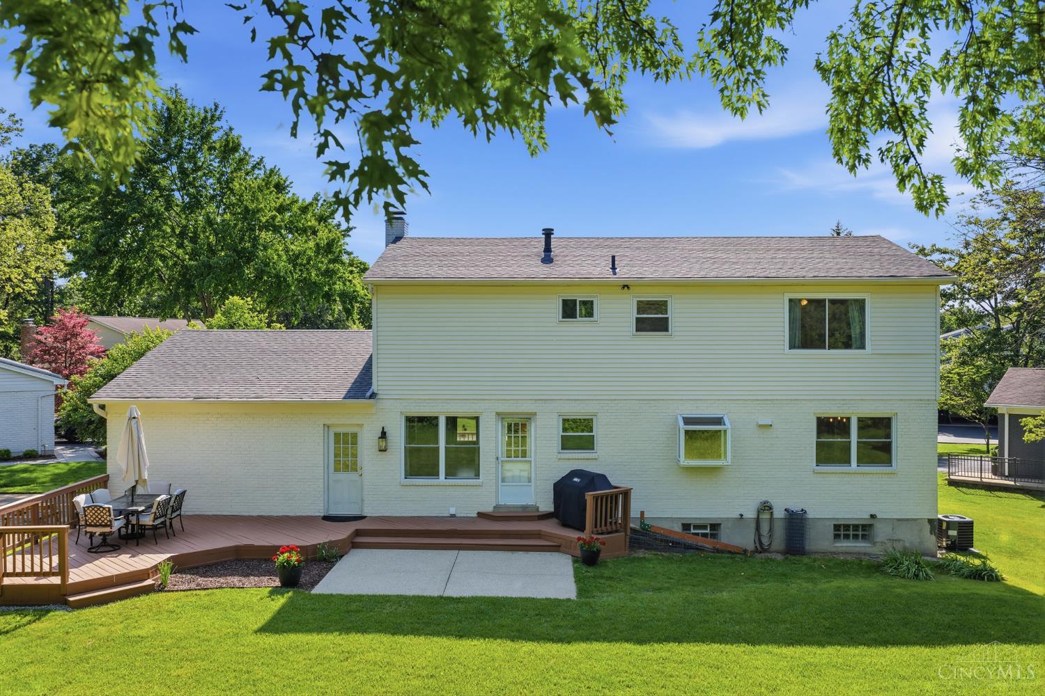 9870 Belleford Court