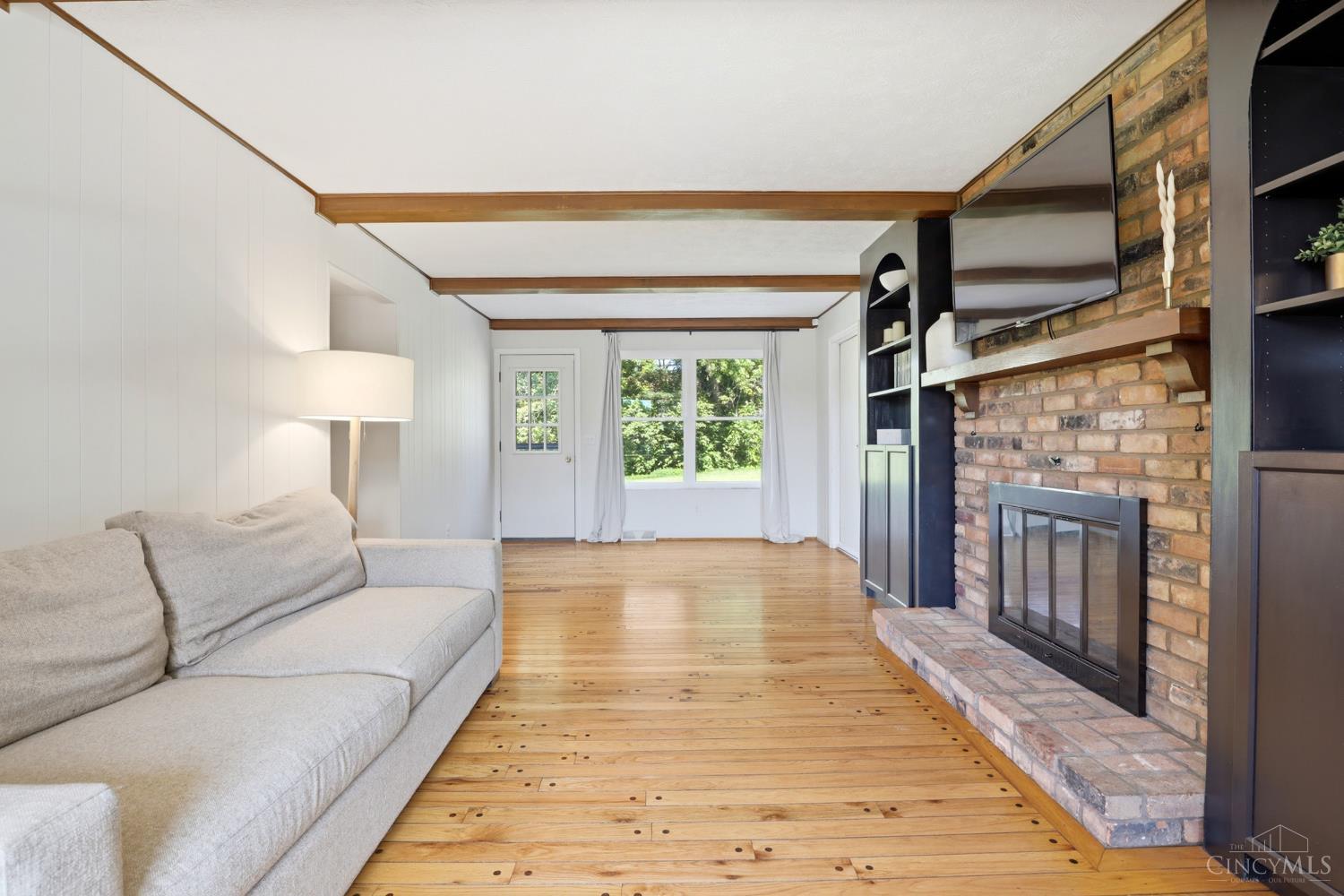 9870 Belleford Court