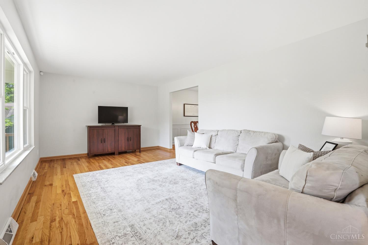 9870 Belleford Court
