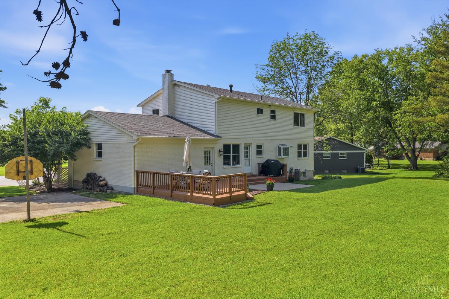 9870 Belleford Court