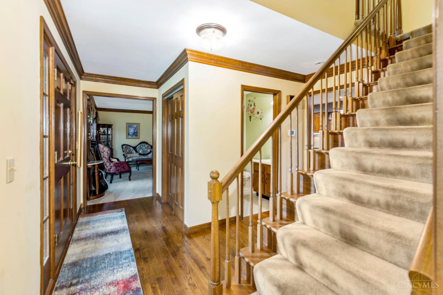 5969 Oakland Gardens Court