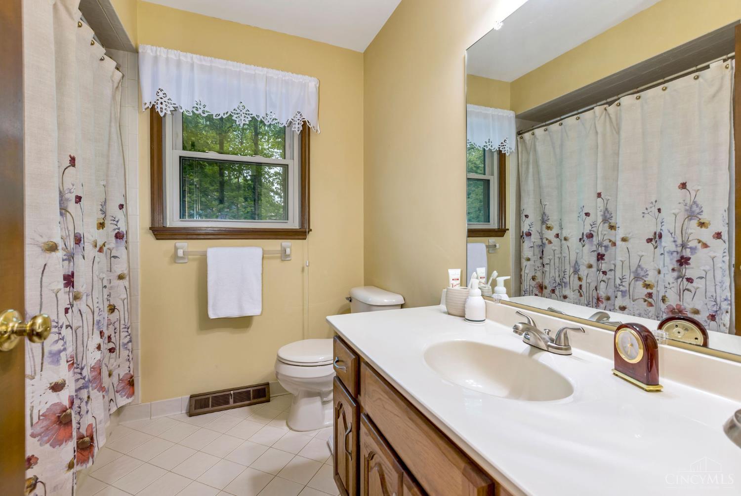 5969 Oakland Gardens Court