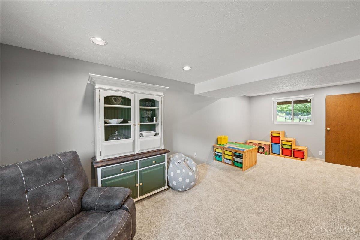 6771 Kentford Court