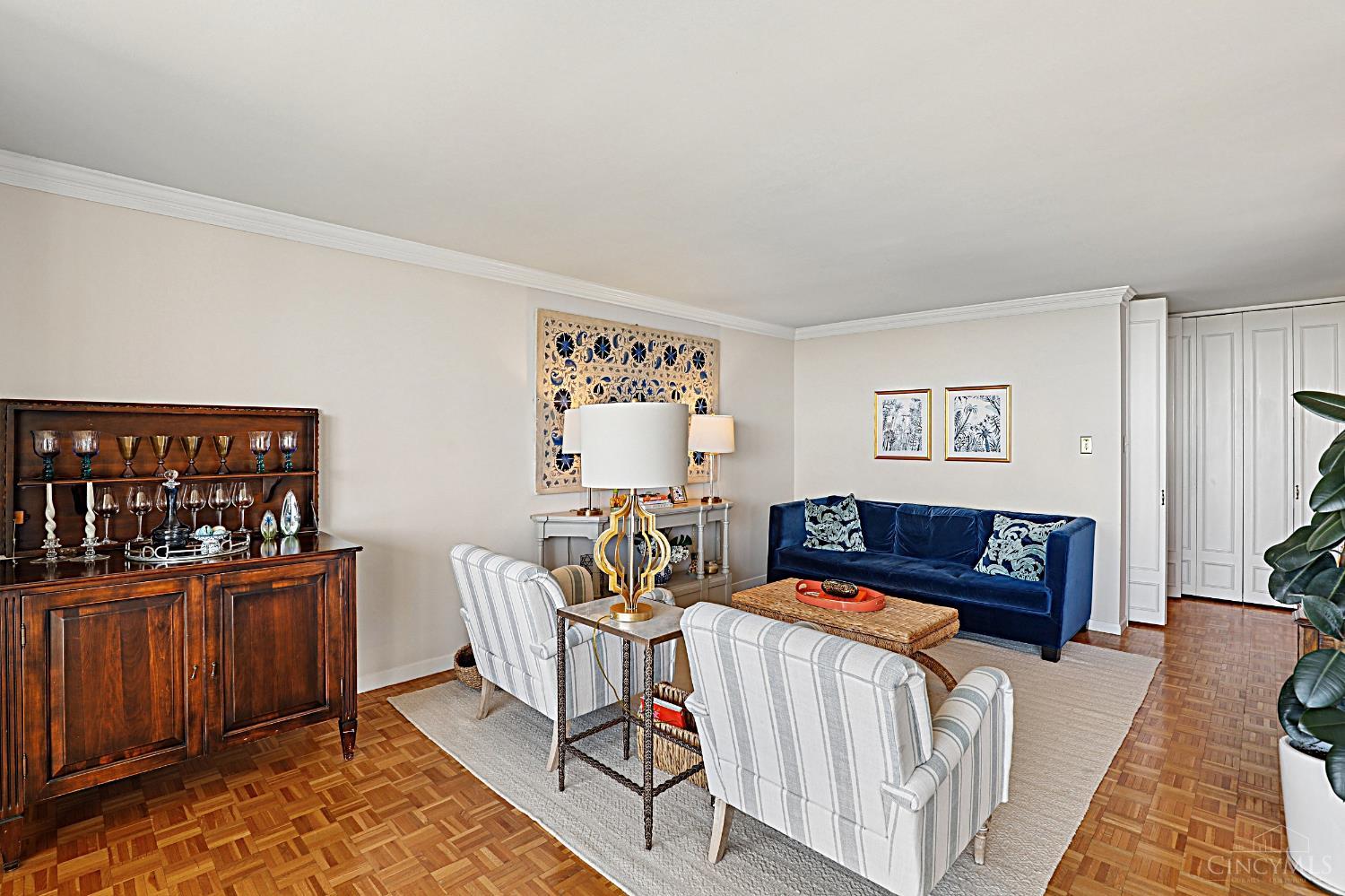2324 Madison Road 1705