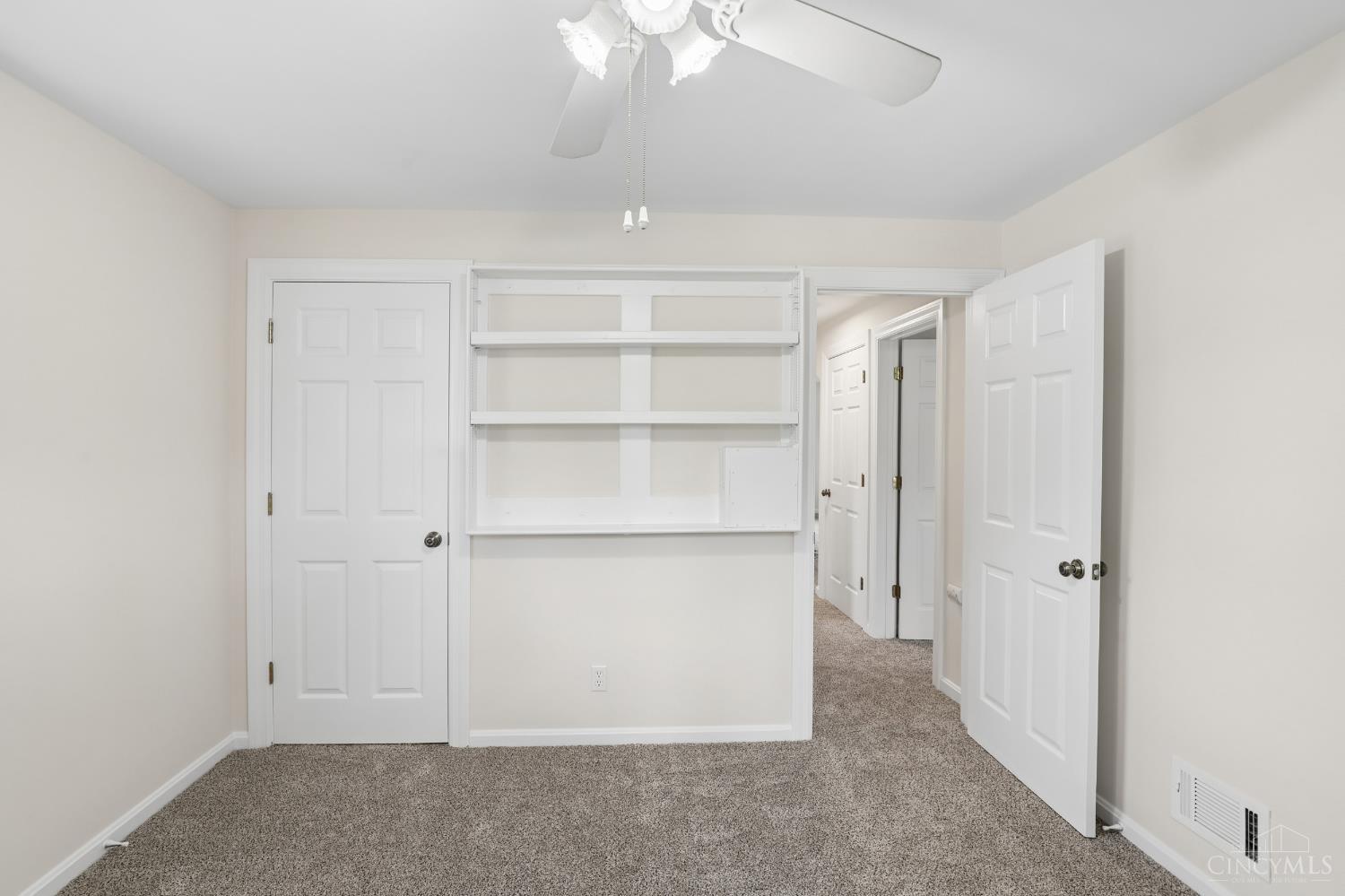 2692 Breezy Way