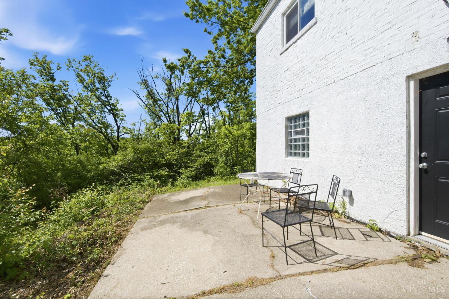 2400 Homestead Place