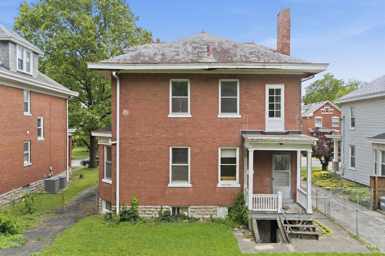 1636 Elkton Place