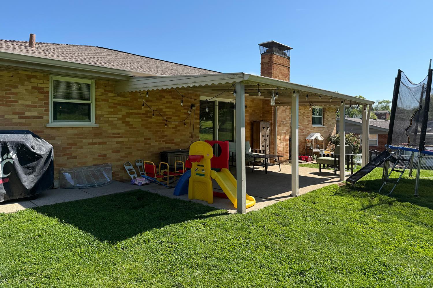3897 Robinhill Drive