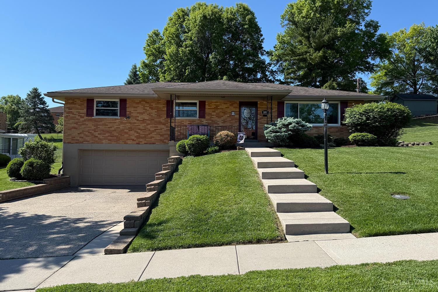 3897 Robinhill Drive