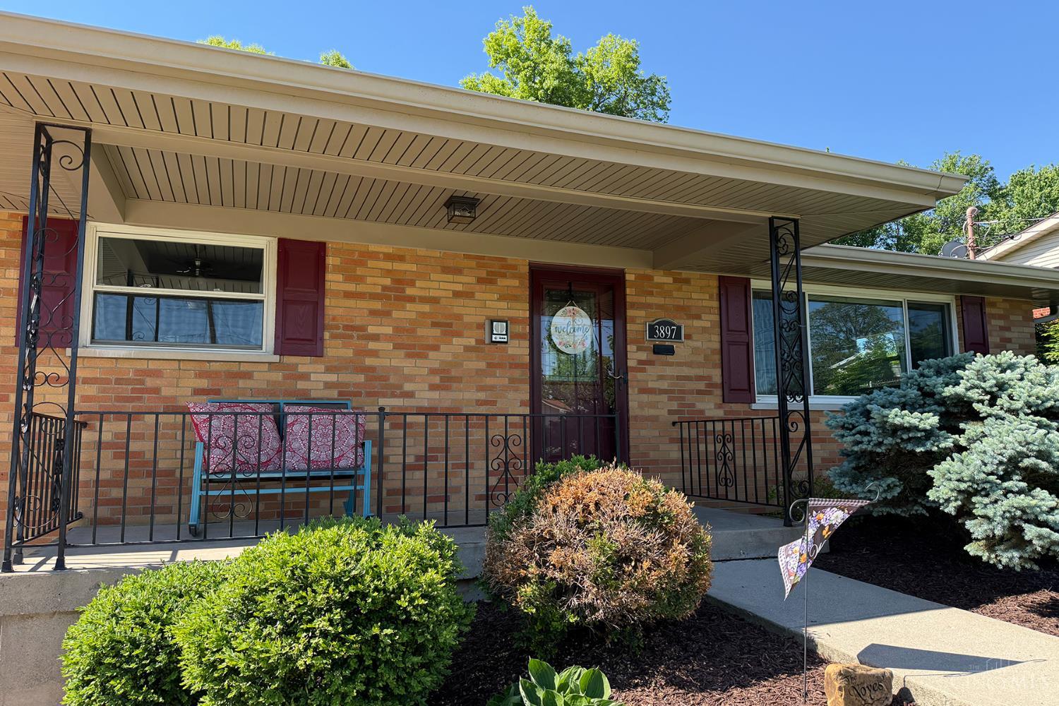3897 Robinhill Drive
