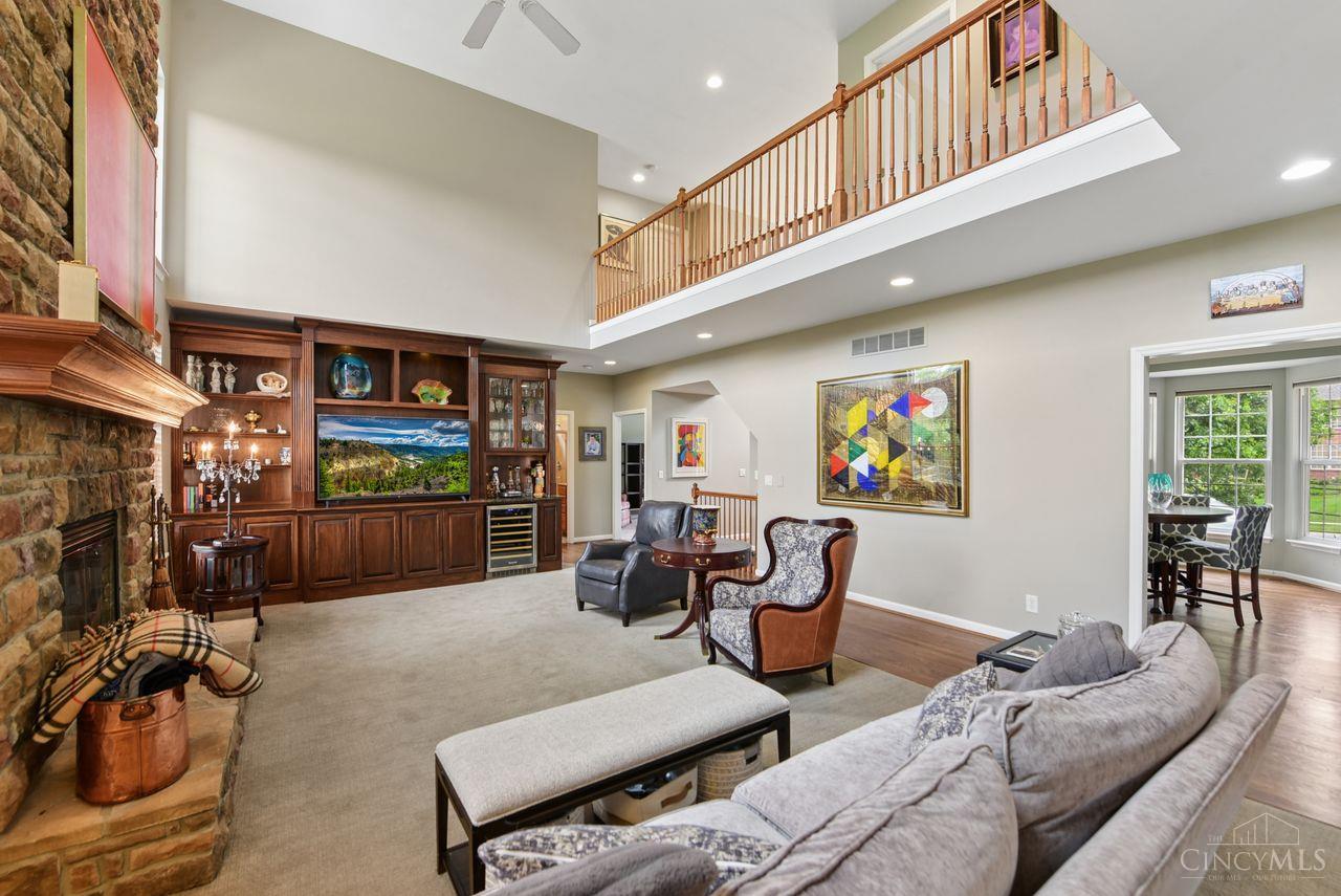 2269 Shimmering Bay Lane