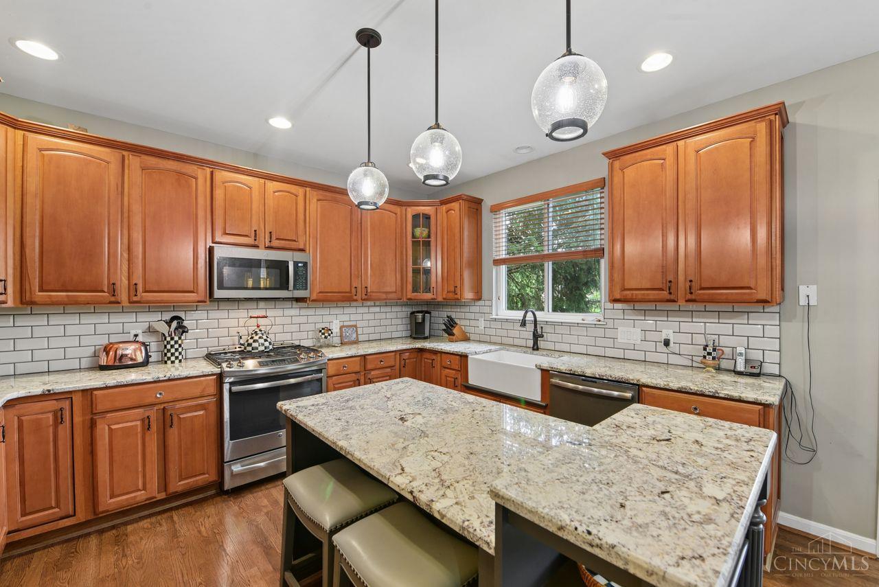 2269 Shimmering Bay Lane