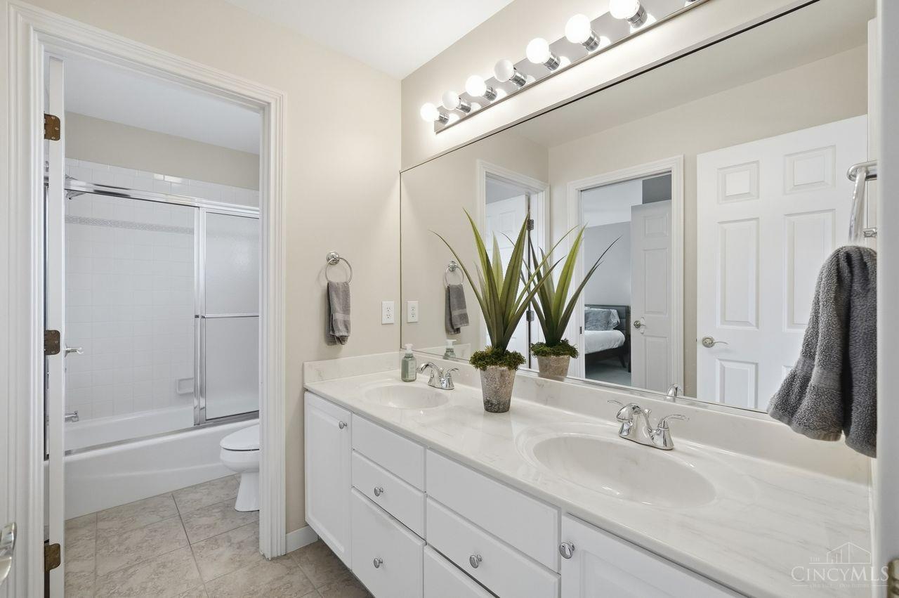 8623 Old Stone Court