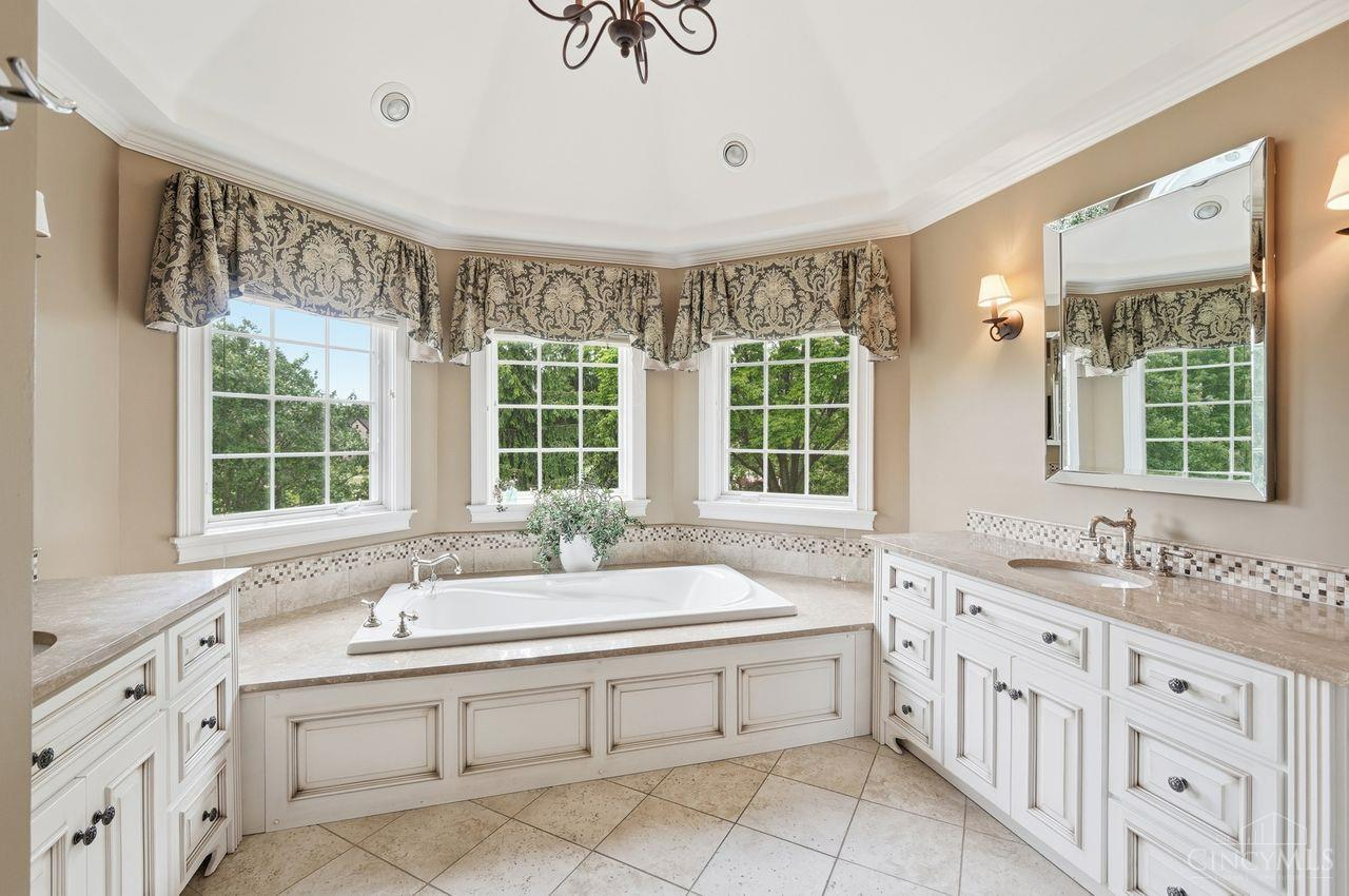 8623 Old Stone Court