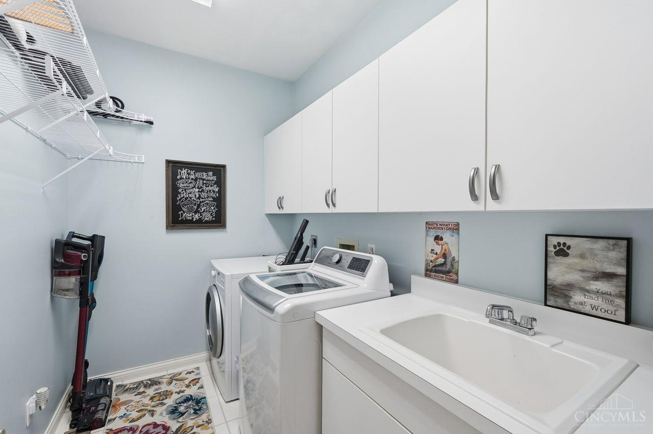 8623 Old Stone Court
