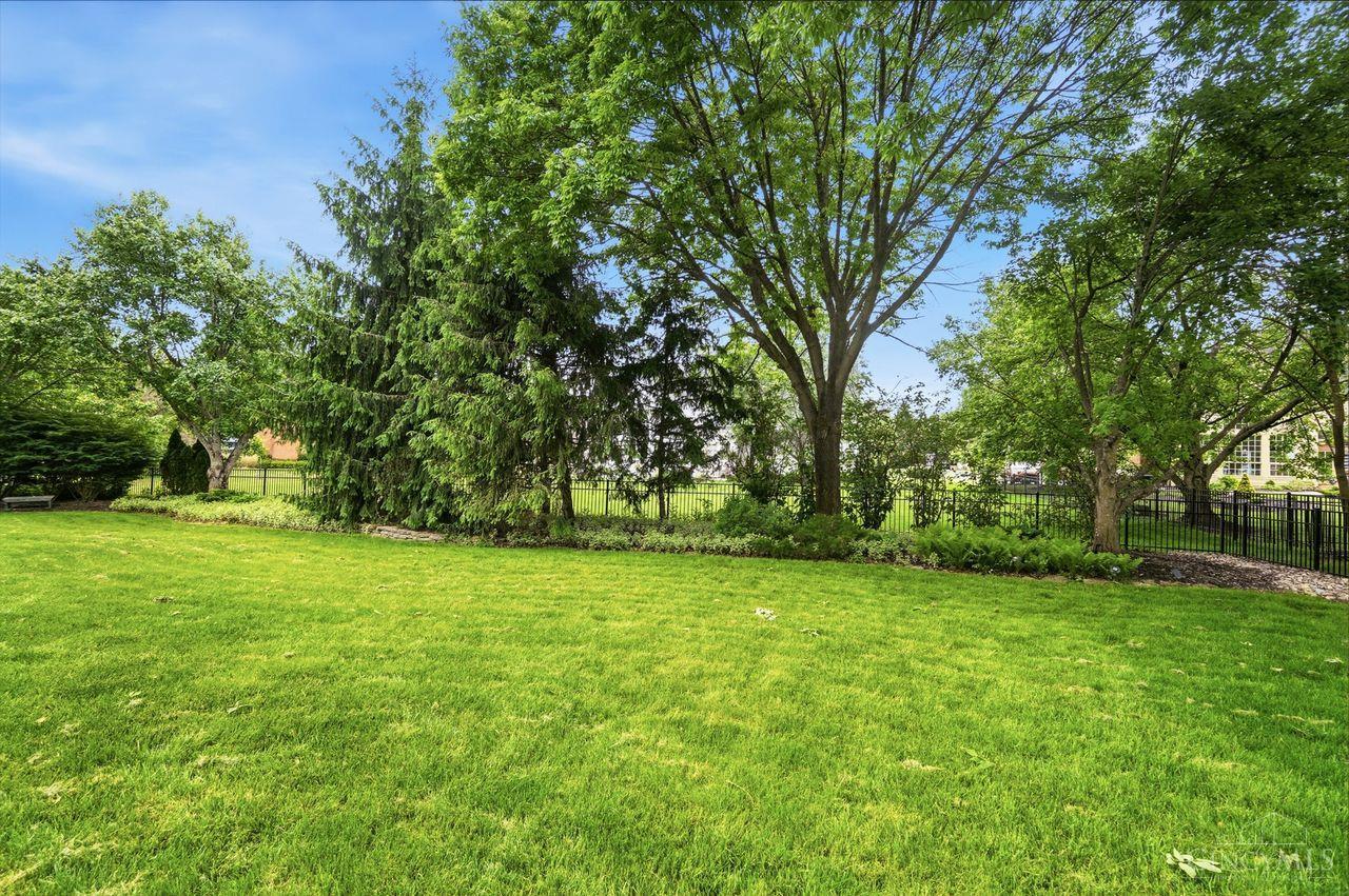 8623 Old Stone Court