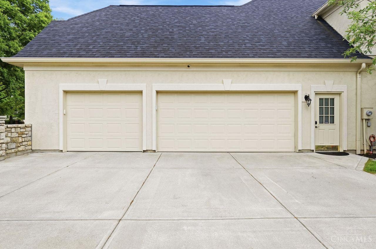 8623 Old Stone Court