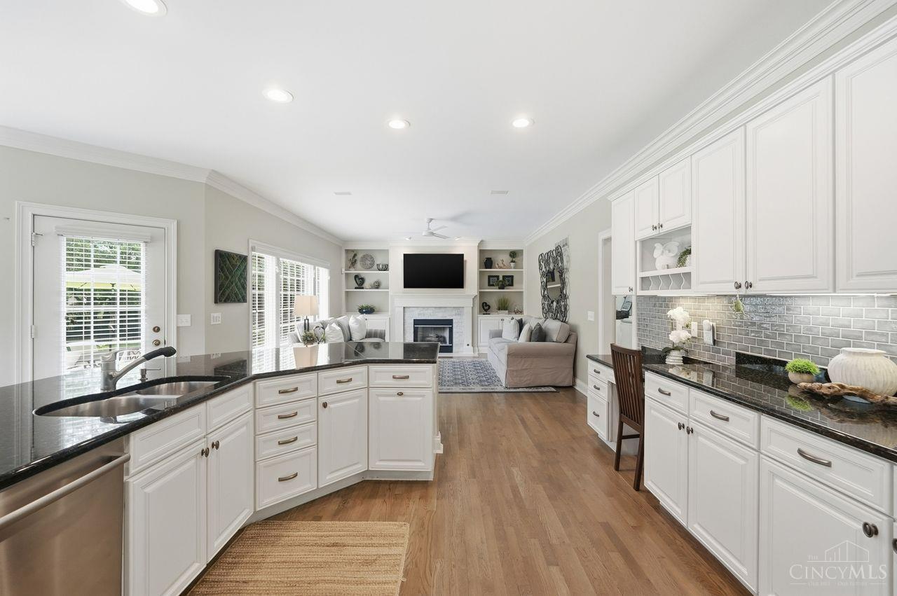 8623 Old Stone Court