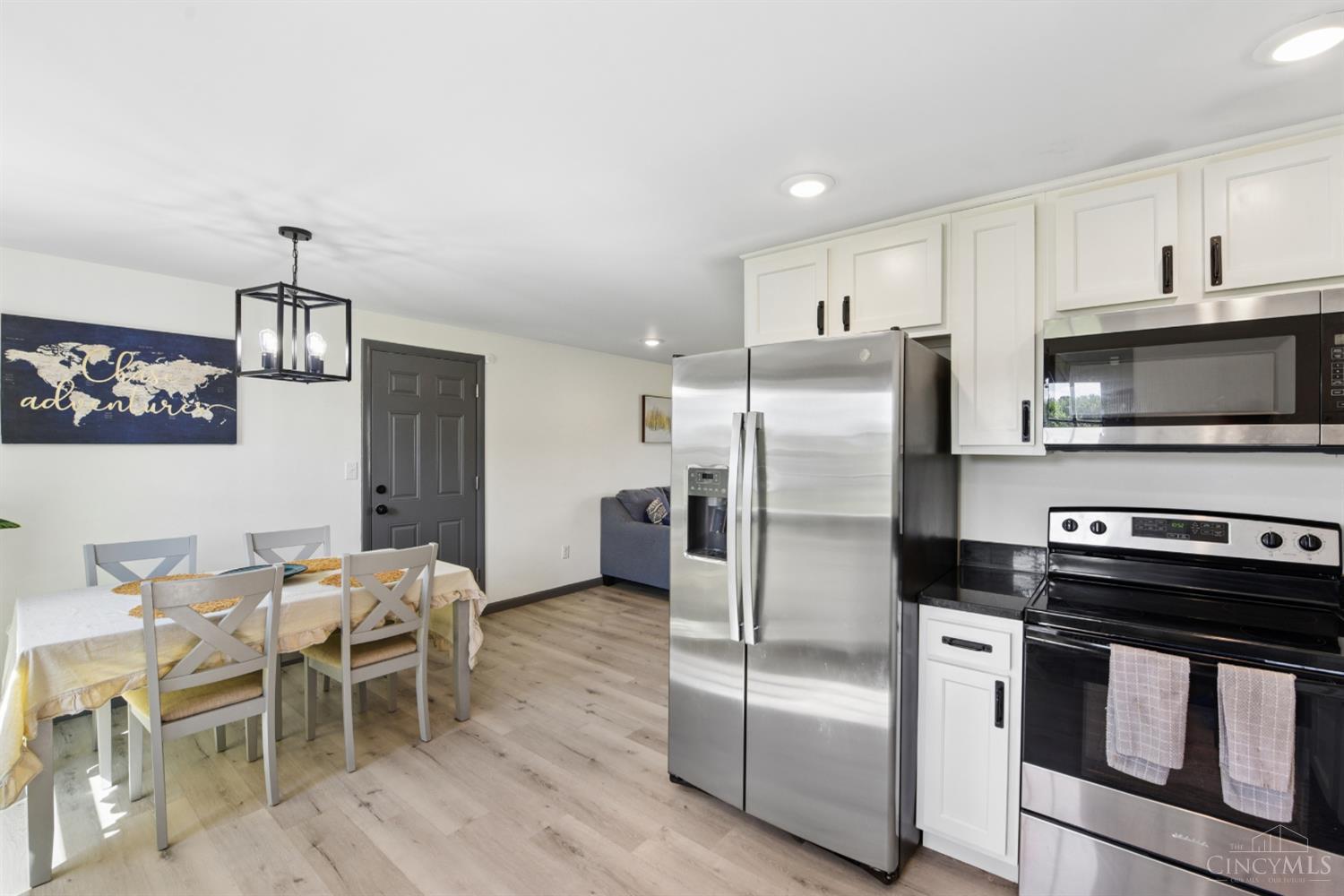 595 Deerfield Drive