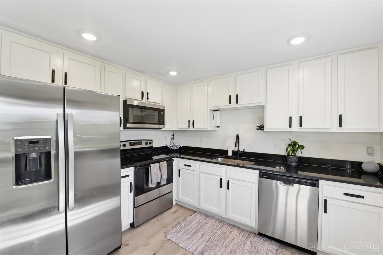 595 Deerfield Drive