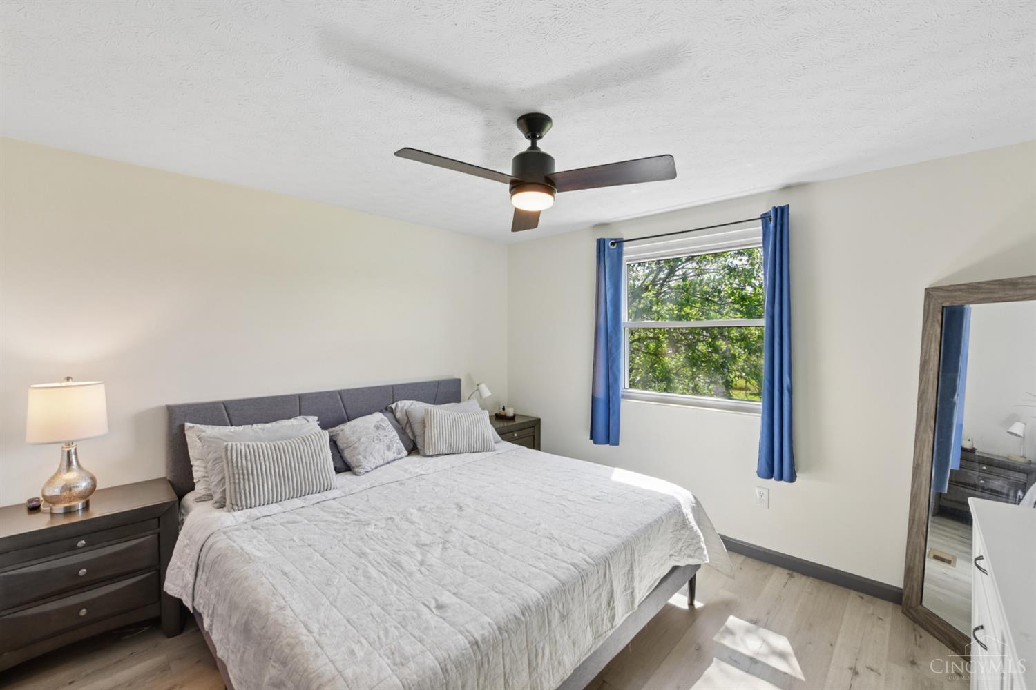 595 Deerfield Drive