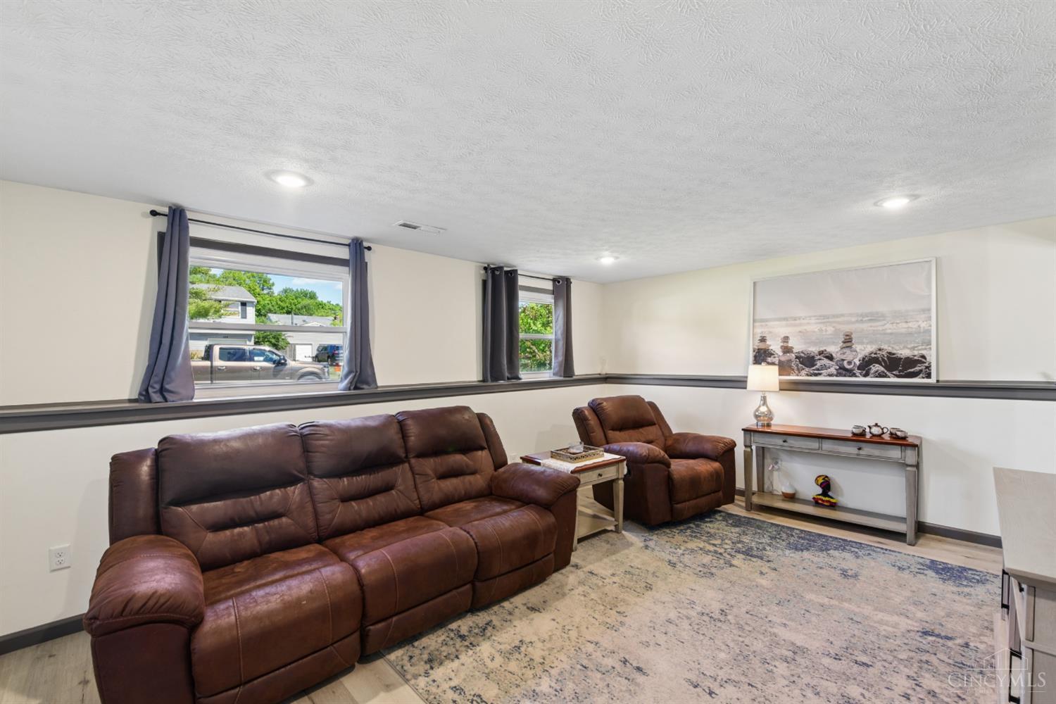 595 Deerfield Drive
