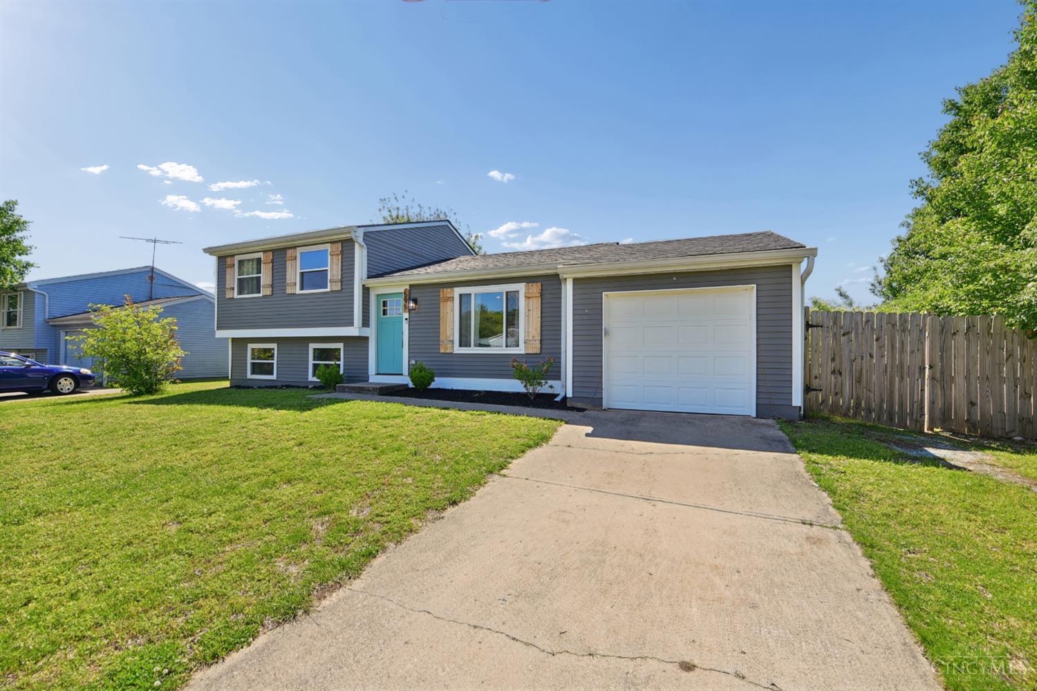 595 Deerfield Drive