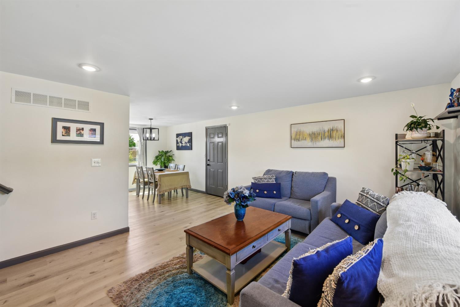 595 Deerfield Drive