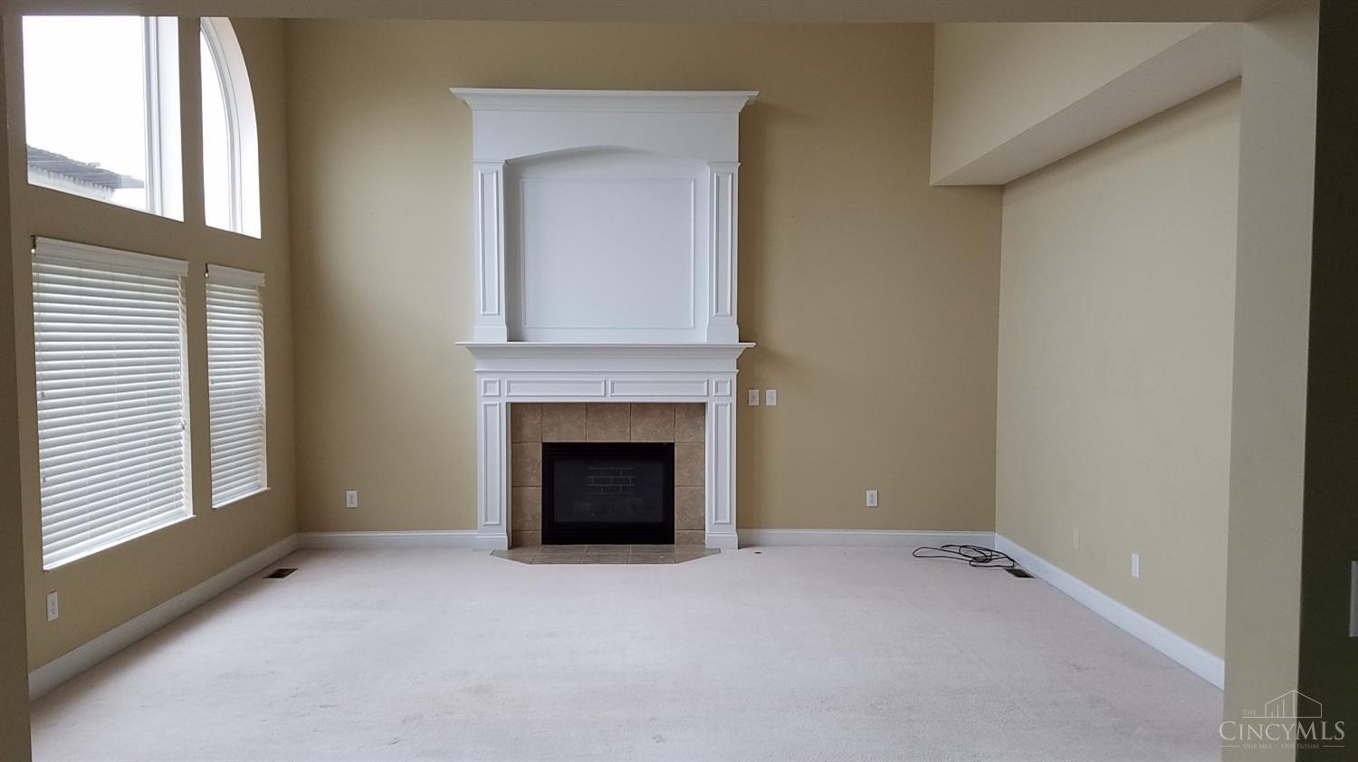 6173 Greenbrier Glen