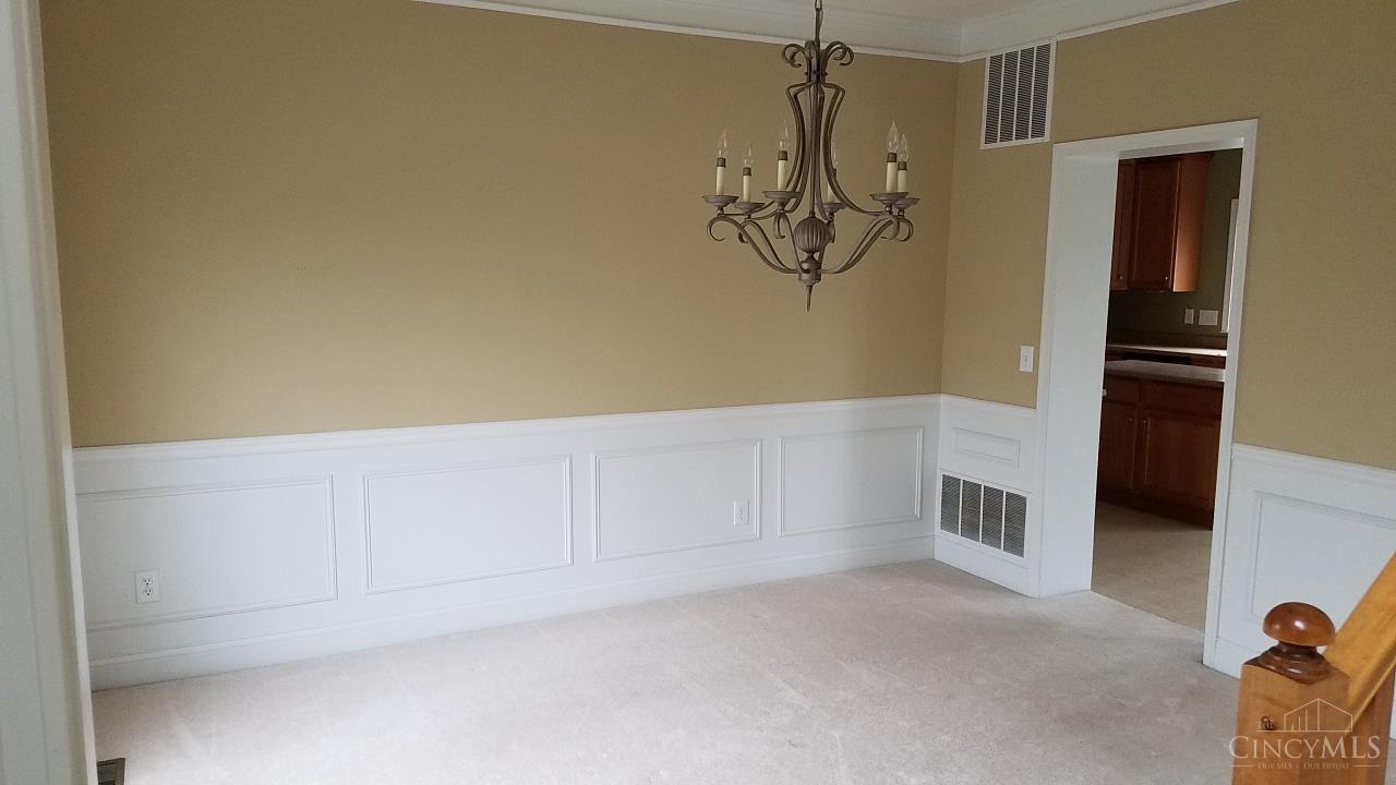 6173 Greenbrier Glen