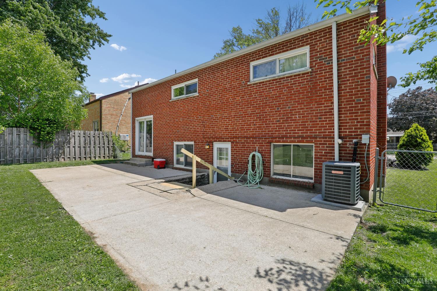5646 Lawrence Road