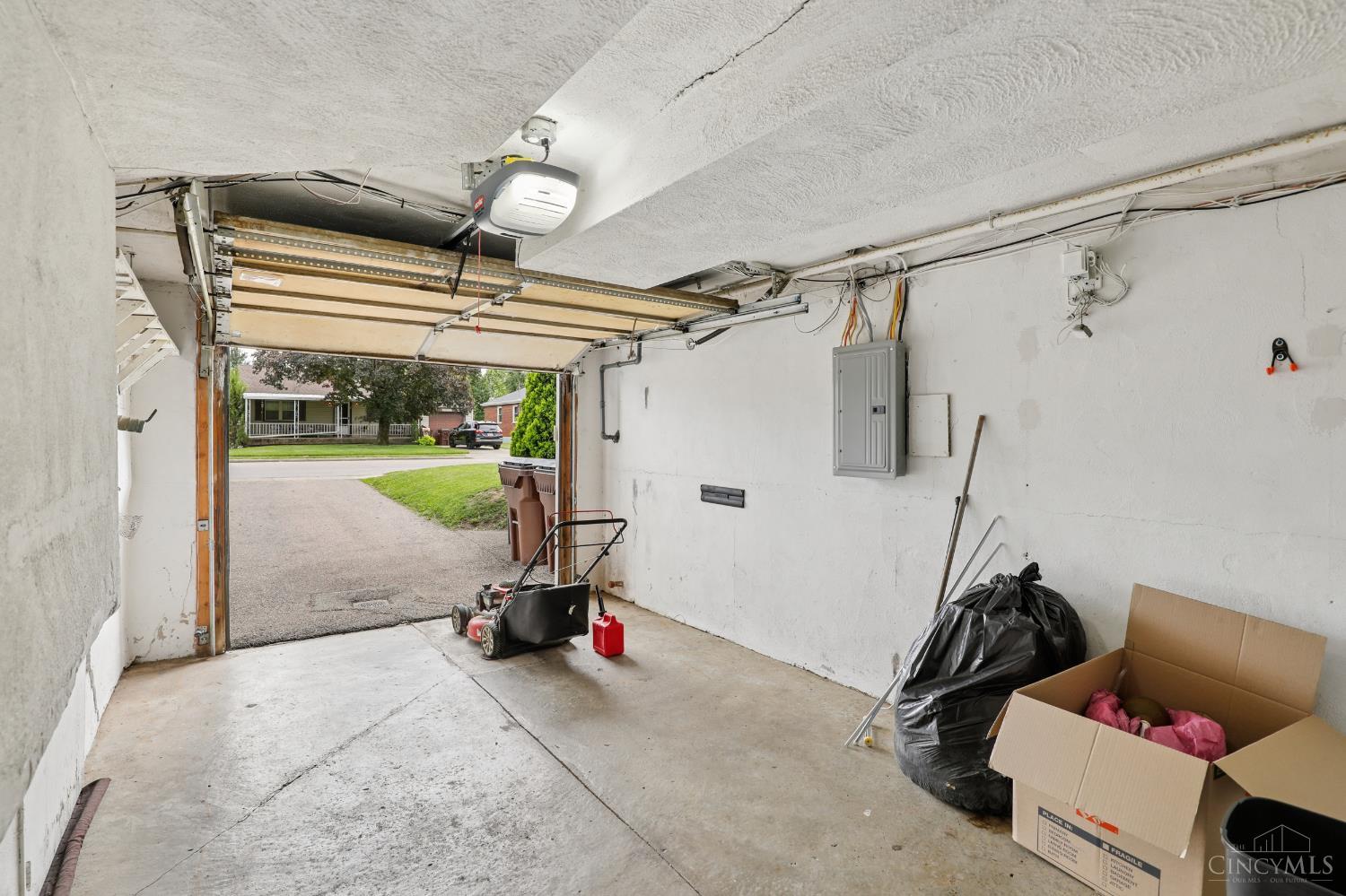 5646 Lawrence Road