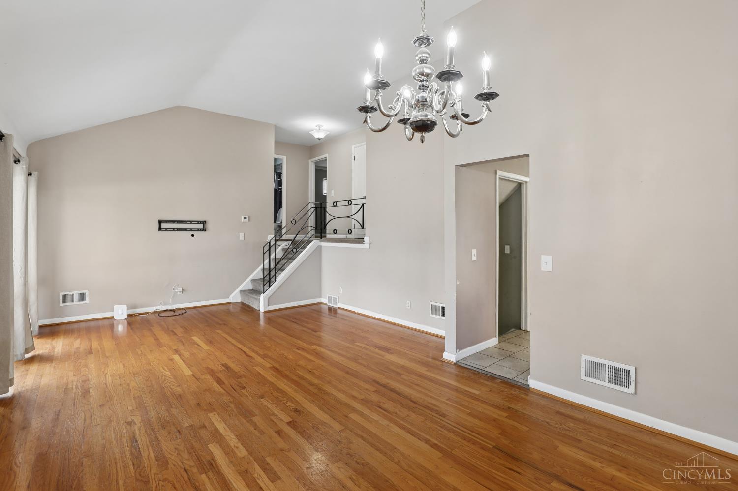 5646 Lawrence Road