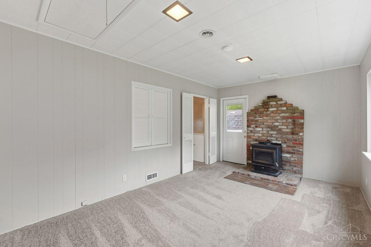 8490 Smallwood Lane