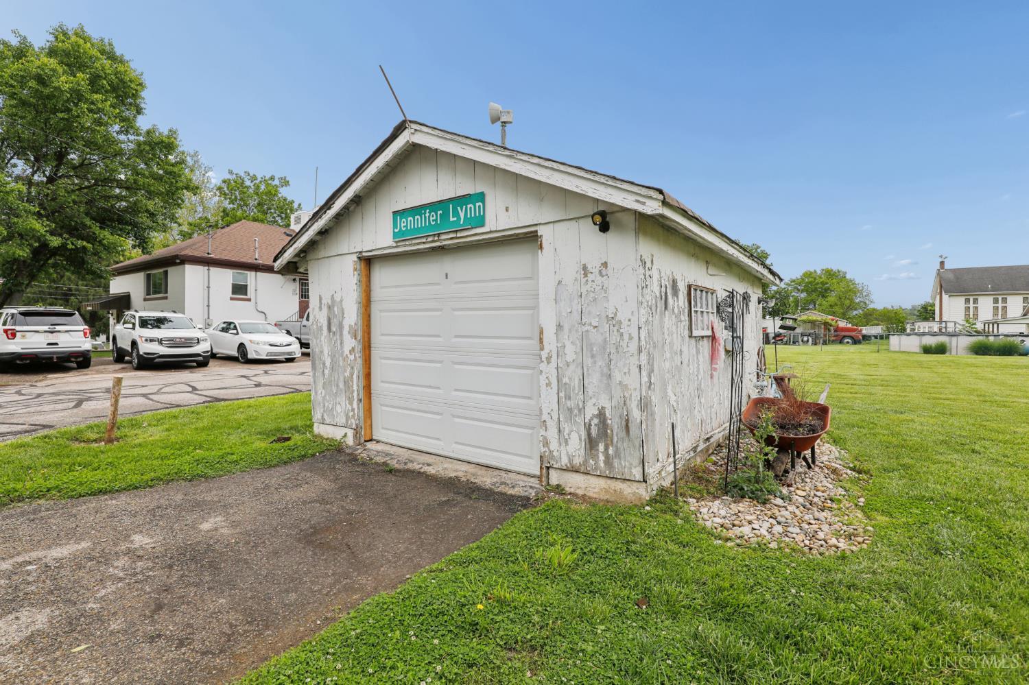 312 Hooven Avenue