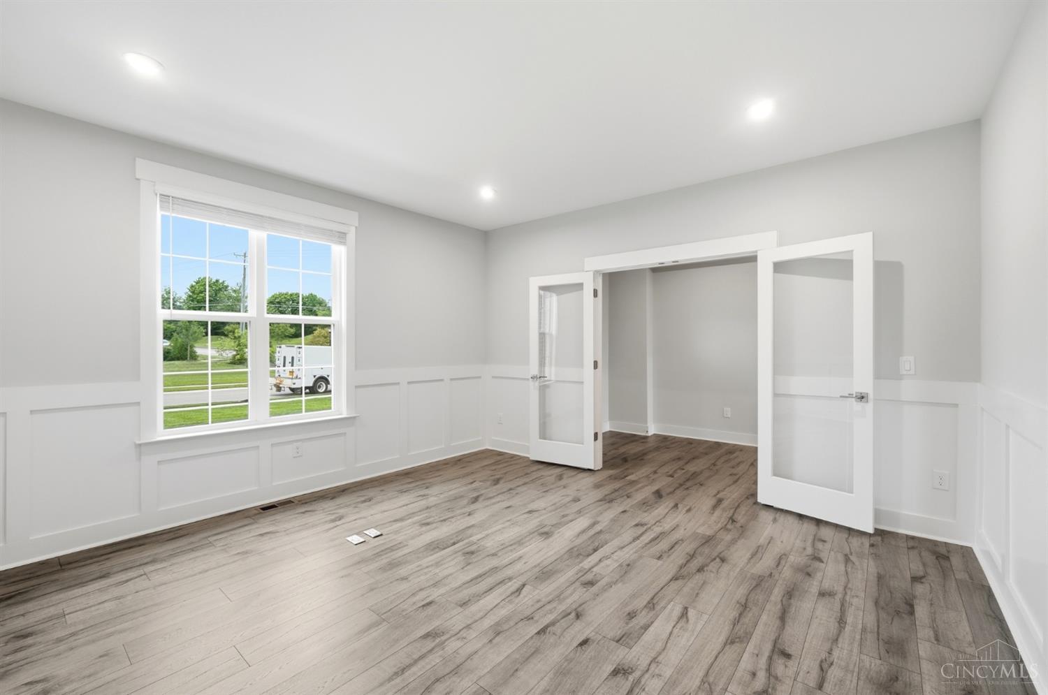 5018 Ainsley Drive