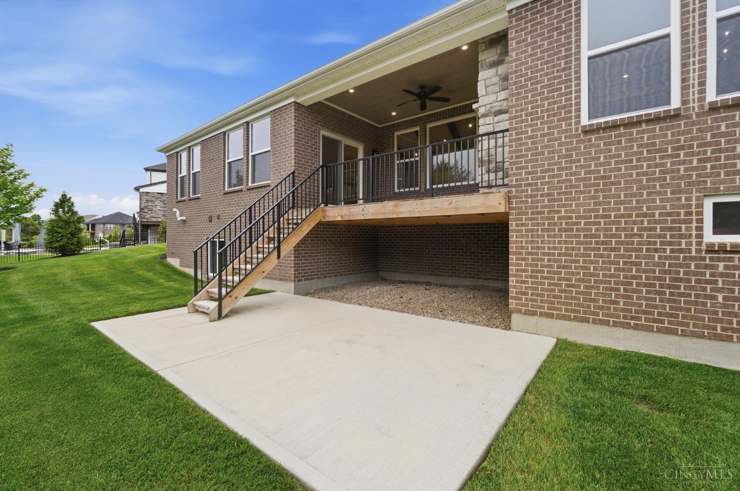 5018 Ainsley Drive
