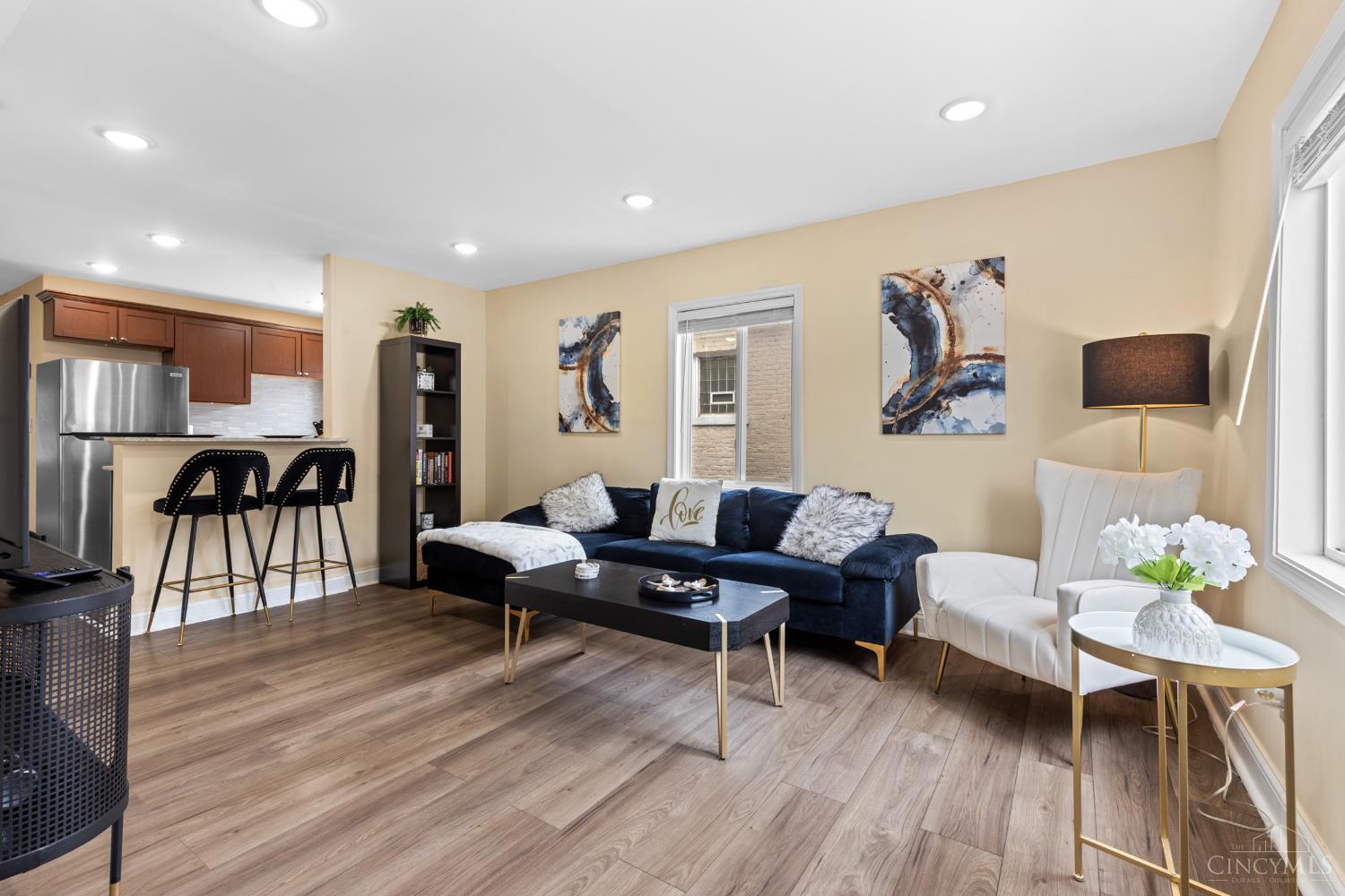 2137 Highland Avenue