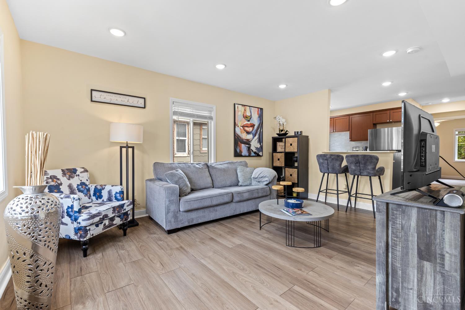 2137 Highland Avenue