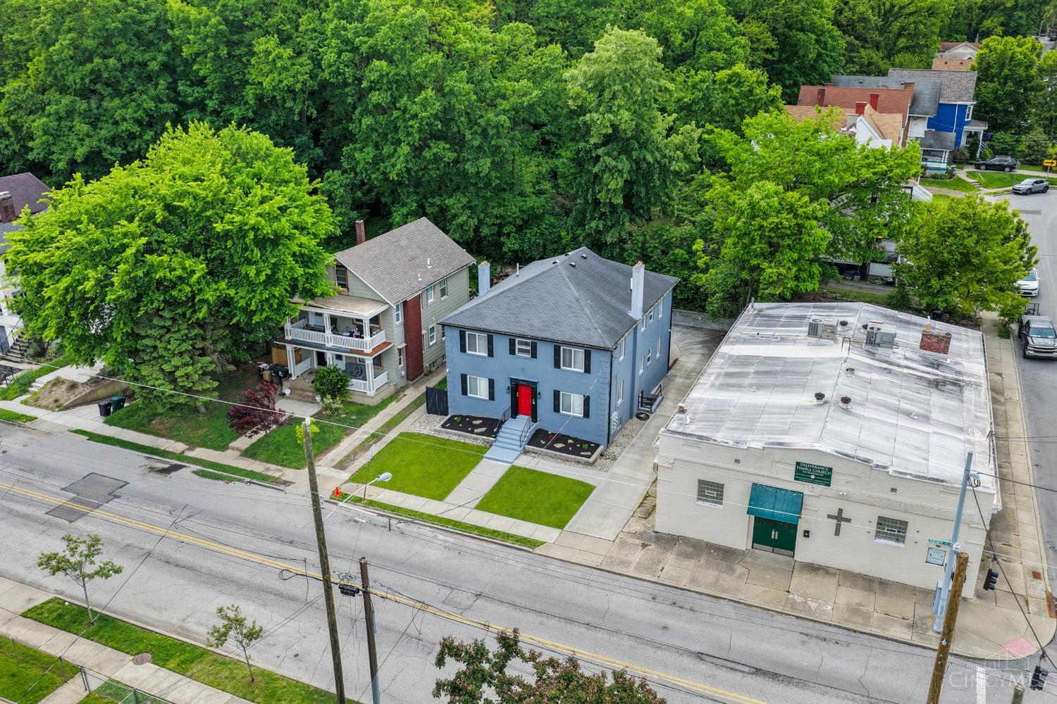 2137 Highland Avenue