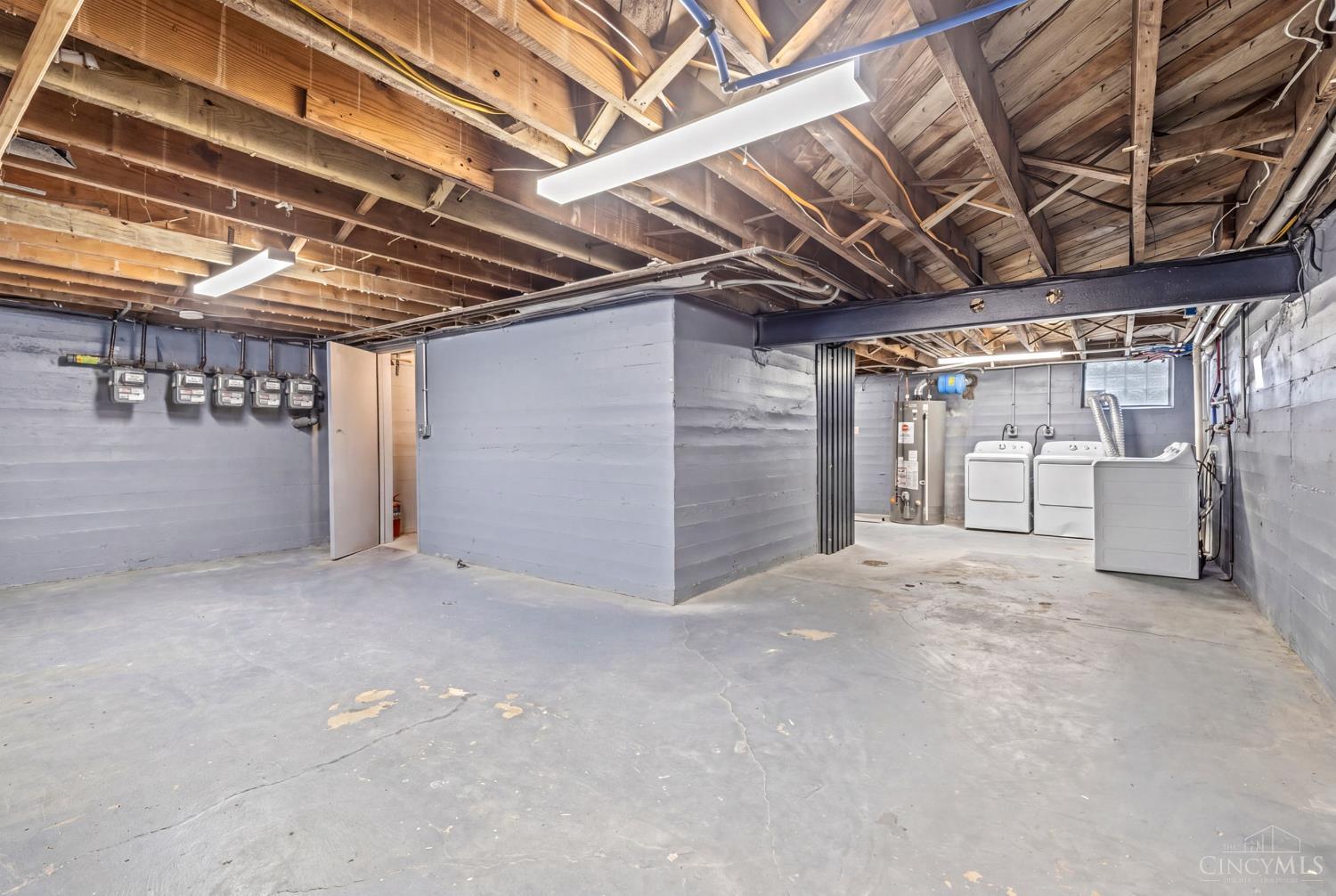 2137 Highland Avenue