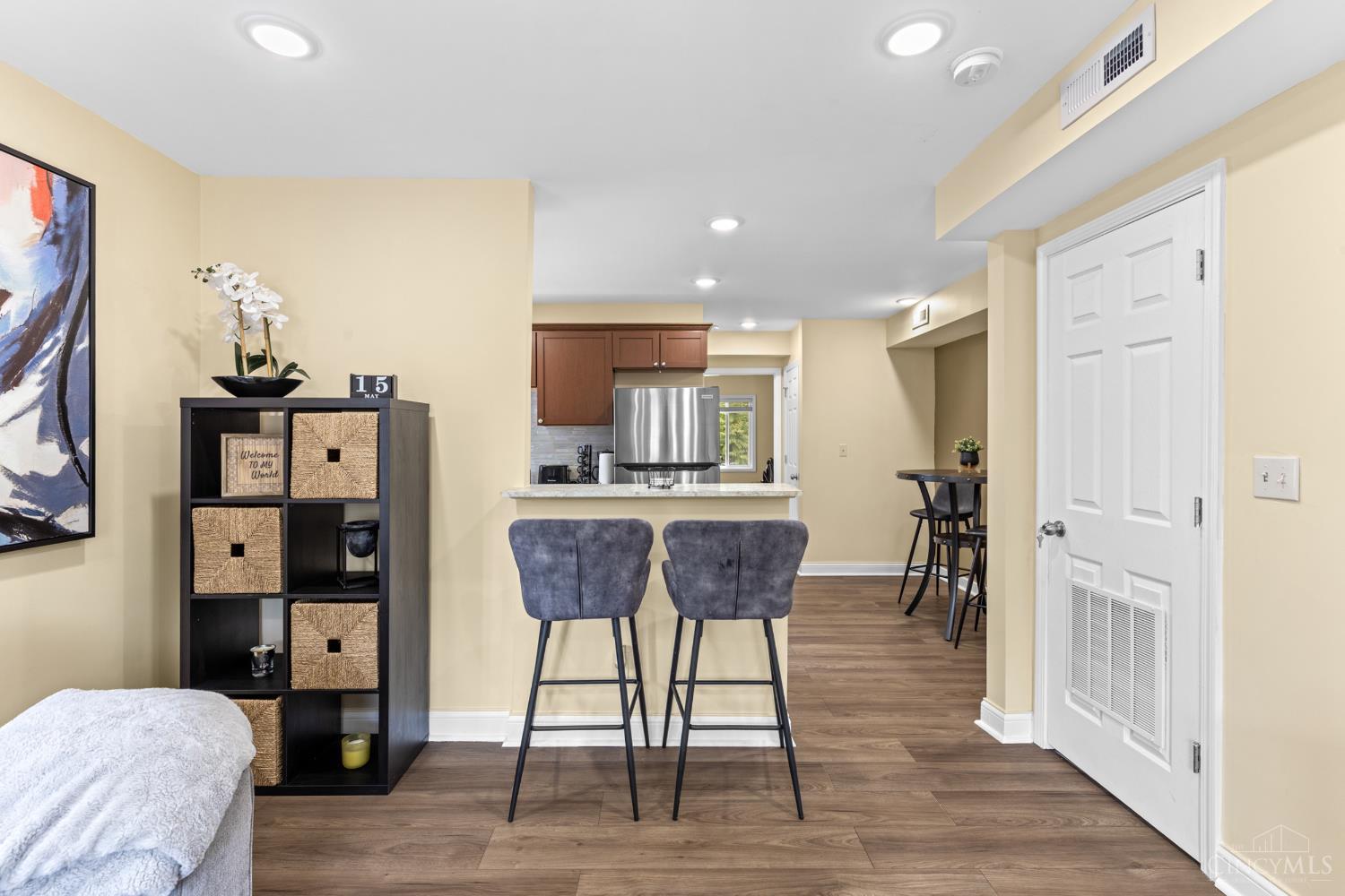 2137 Highland Avenue