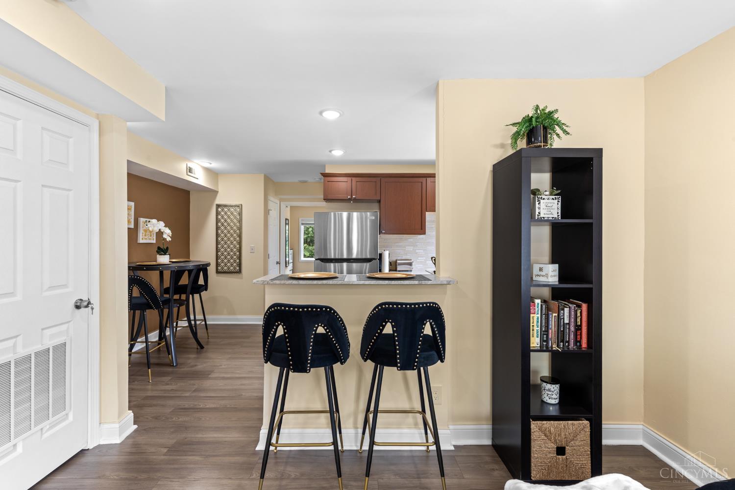 2137 Highland Avenue