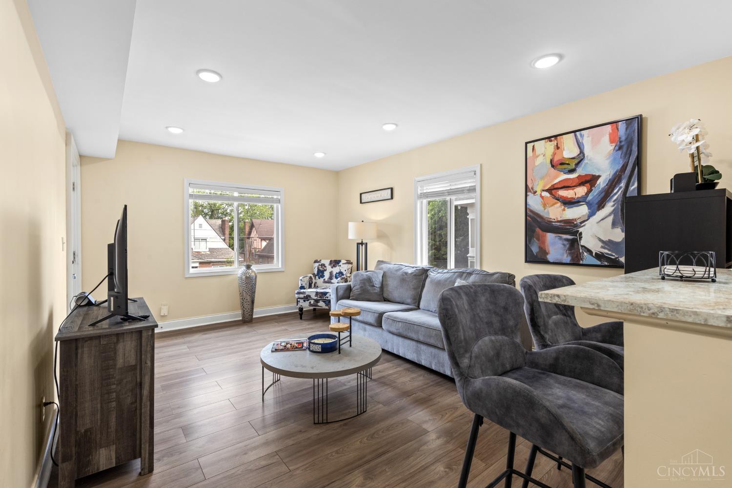 2137 Highland Avenue