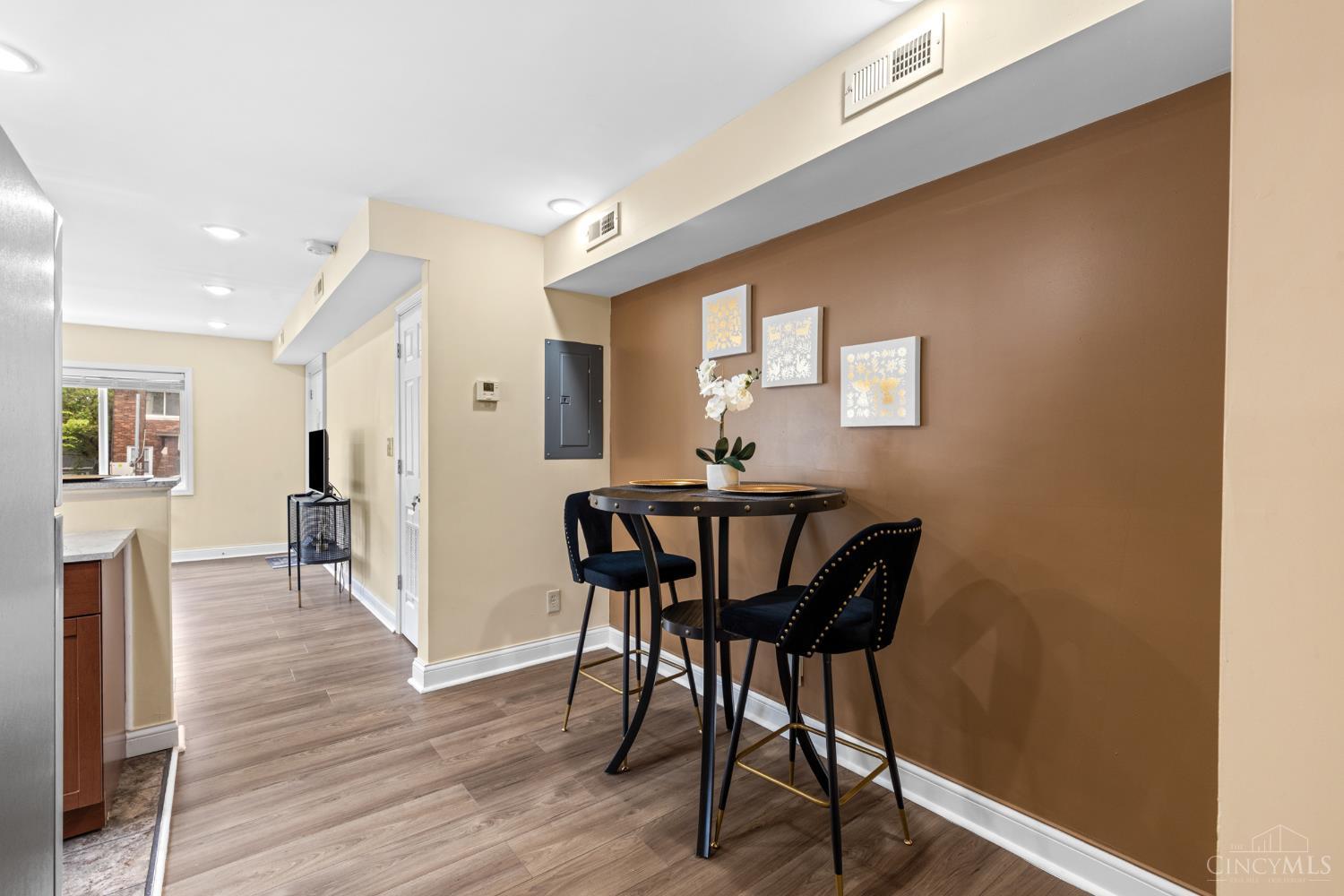 2137 Highland Avenue