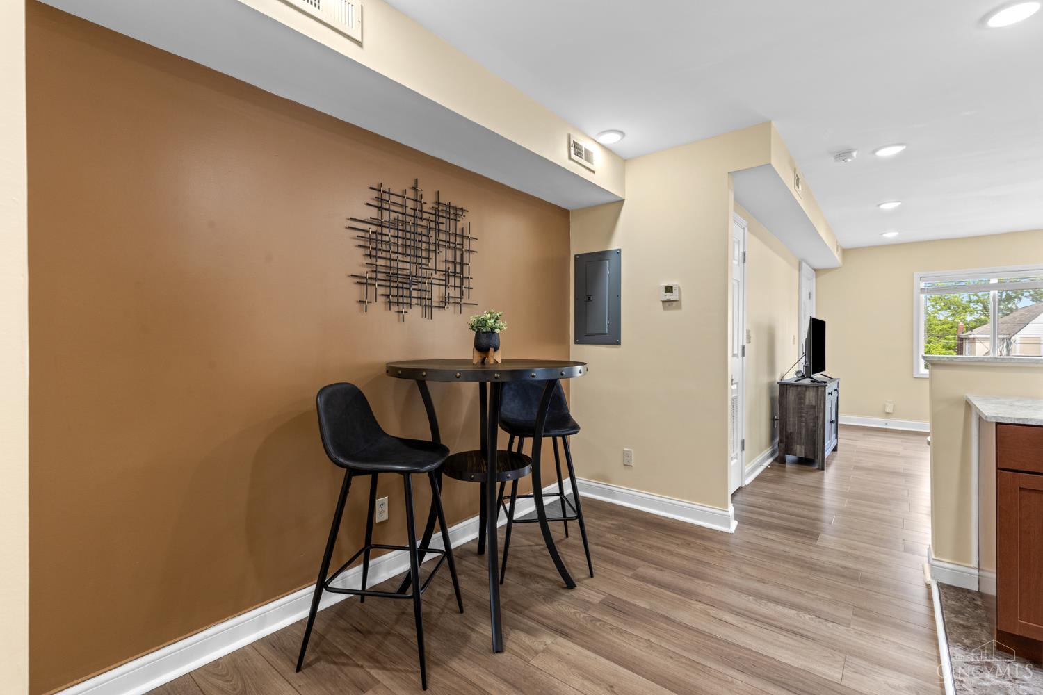 2137 Highland Avenue