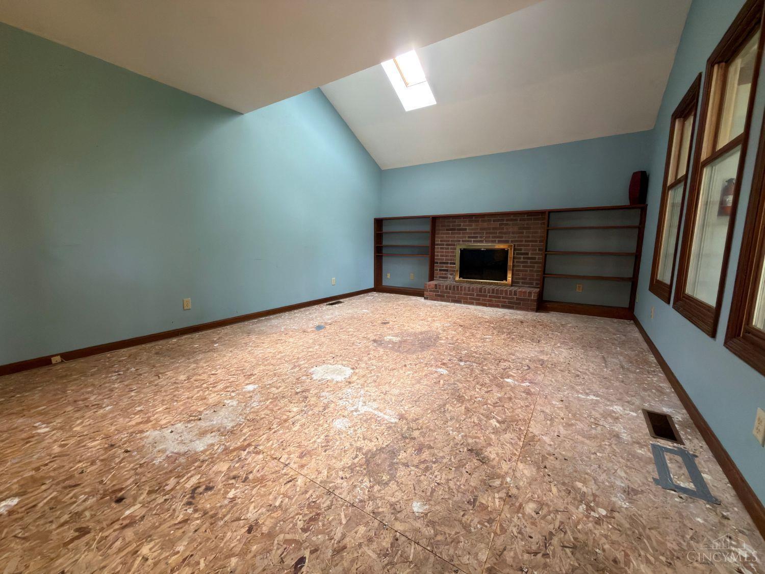 3200 Shadow Ridge Drive