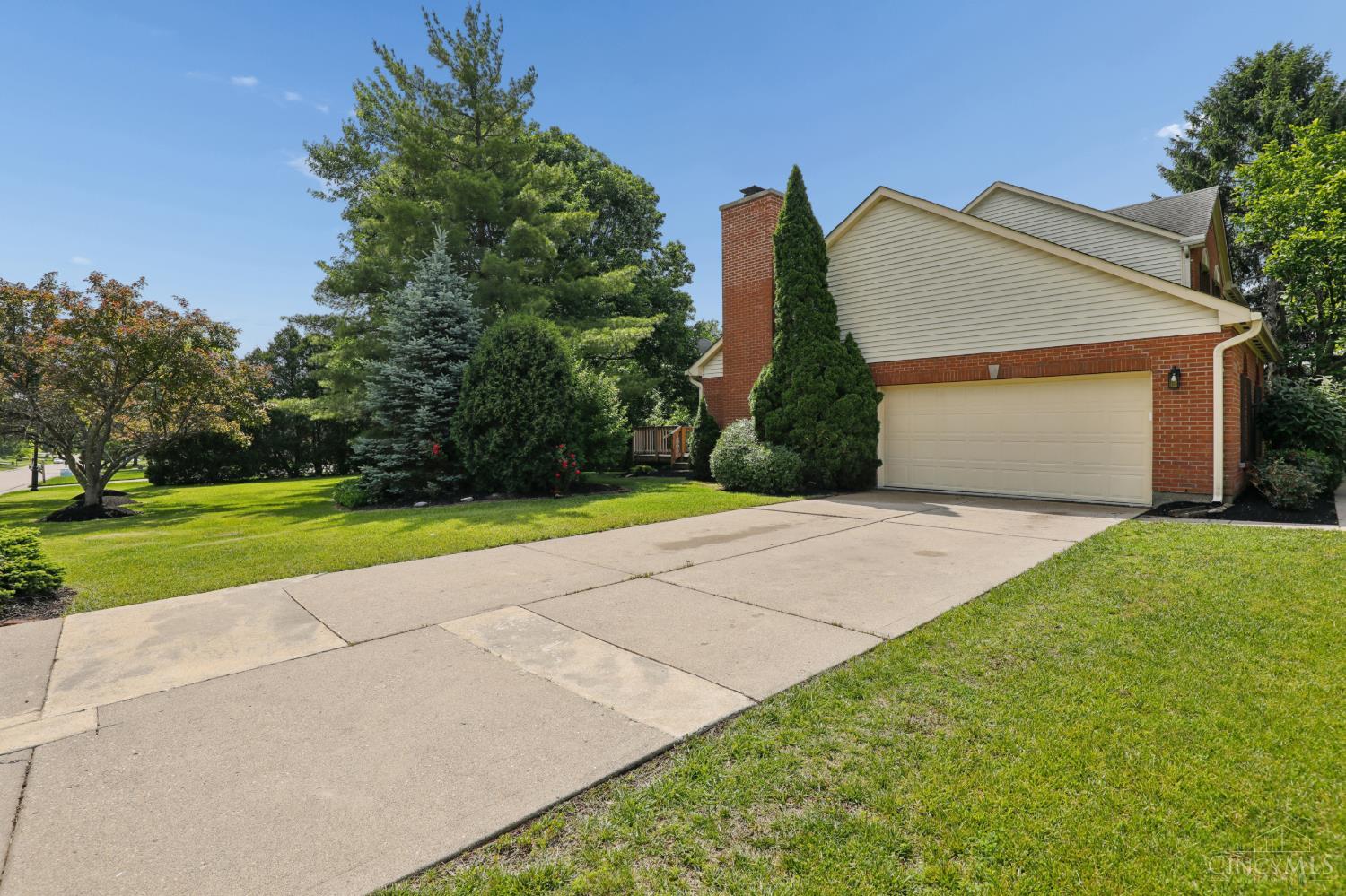 5641 Heron Drive